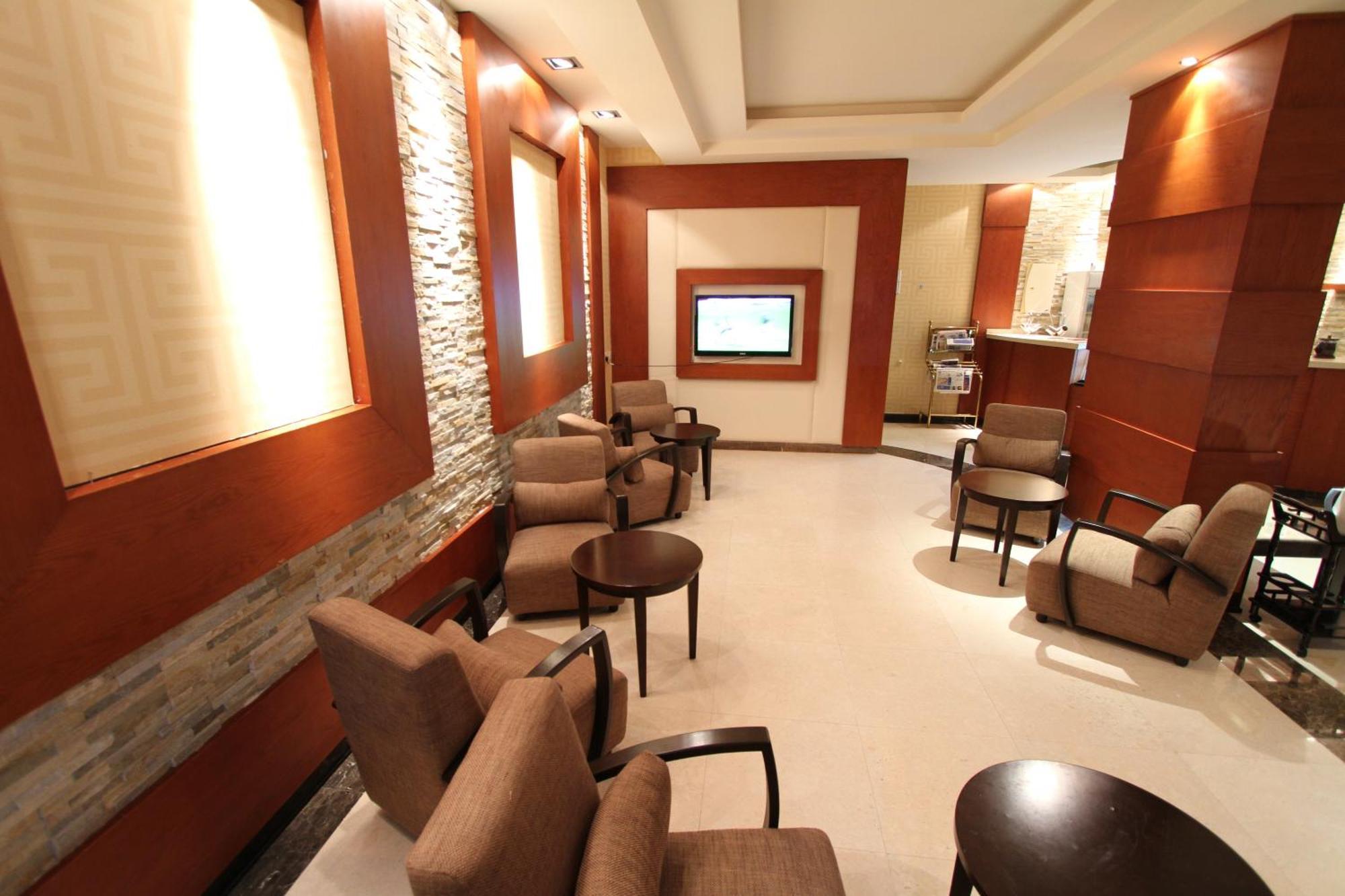 Manazel Al Hamra Apartment 2 Бурайда Екстериор снимка